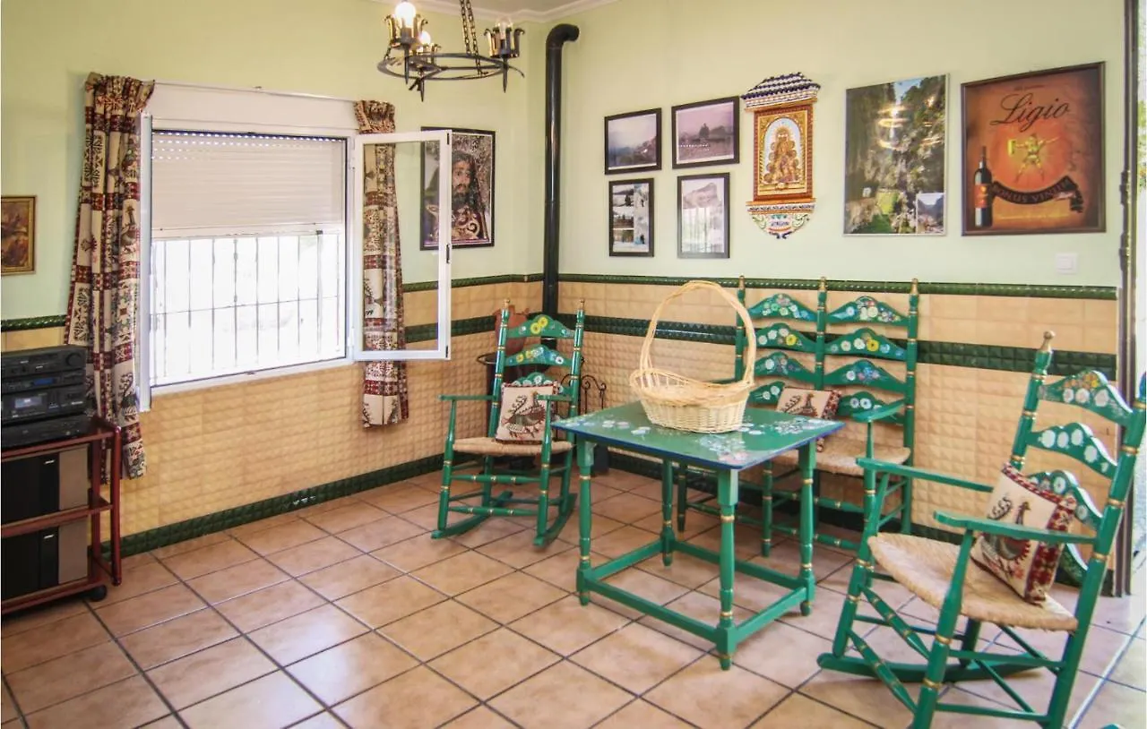 Cozy Home In Almodovar Del Rio With Wifi